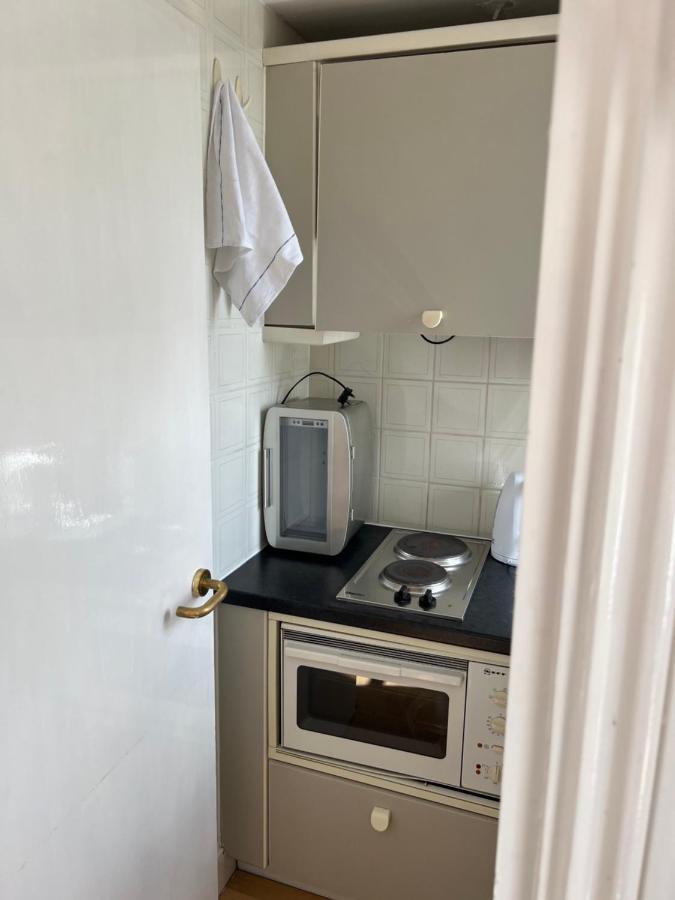 Super Located Studio In South Ken At Chelsea Cloister Лондон Екстер'єр фото