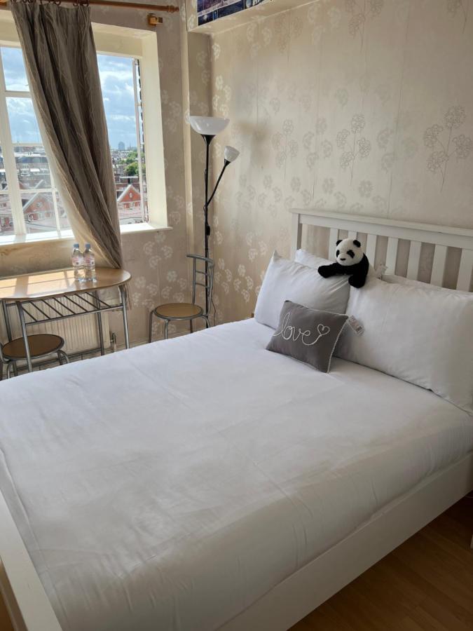Super Located Studio In South Ken At Chelsea Cloister Лондон Екстер'єр фото